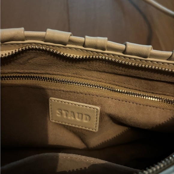 STAUD Bean Leather Shoulder Bag - Picture 5 of 6